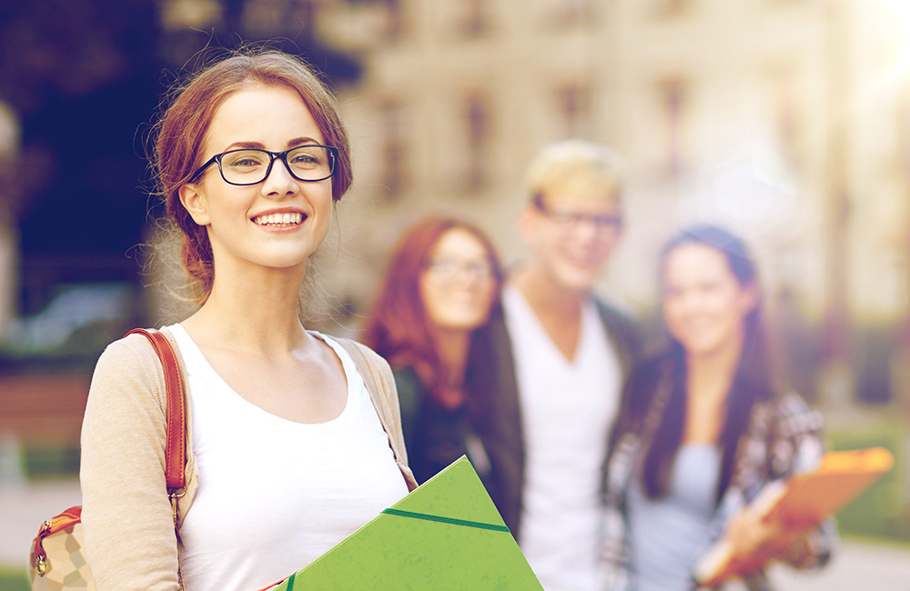 Studieninformationstag, - News Schülerin - © Syda Productions - stock.adobe.comSyda Productions - stock.adobe.com Studieninformationstag, - News Schülerin - © Syda Productions - stock.adobe.comSyda Productions - stock.adobe.com